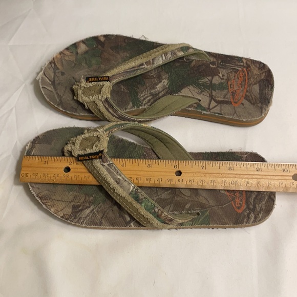 Real Tree Drake Jr. Flip Flops Sandals size 5M - Picture 6 of 9